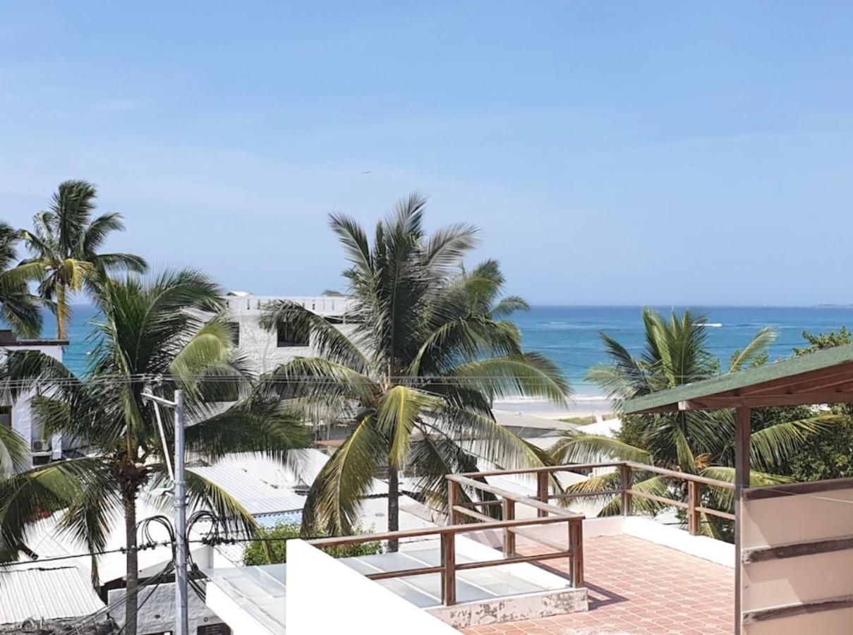 Sun Island Hotell Puerto Villamil Exteriör bild