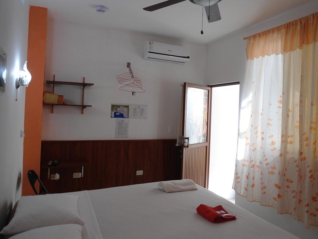 Sun Island Hotell Puerto Villamil Rum bild
